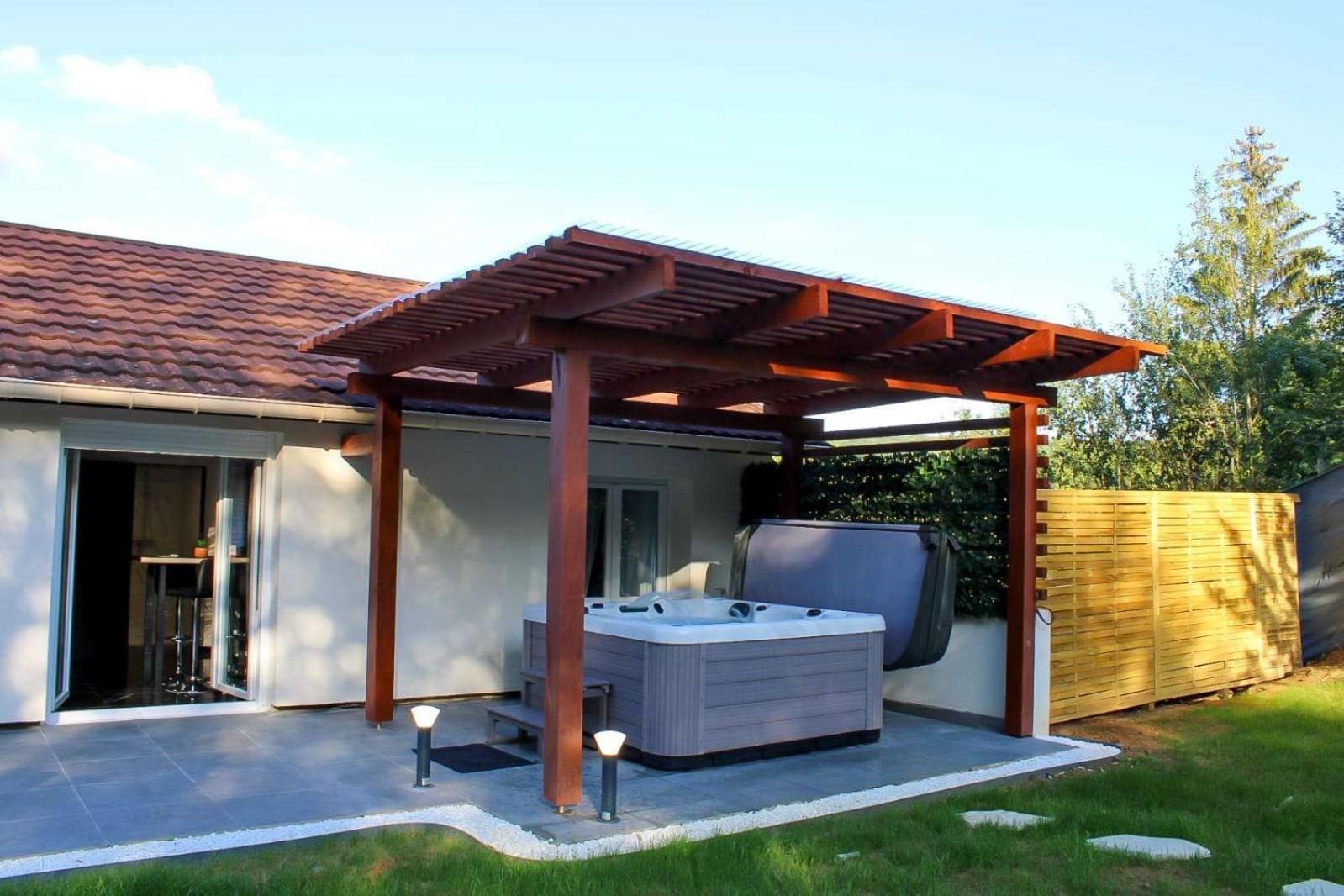 Sinalospa - Culiacan - Appartement Jardin Jacuzzi Sauna A 5 Minutes De Nancy Place Stanislas Champigneulles Luaran gambar